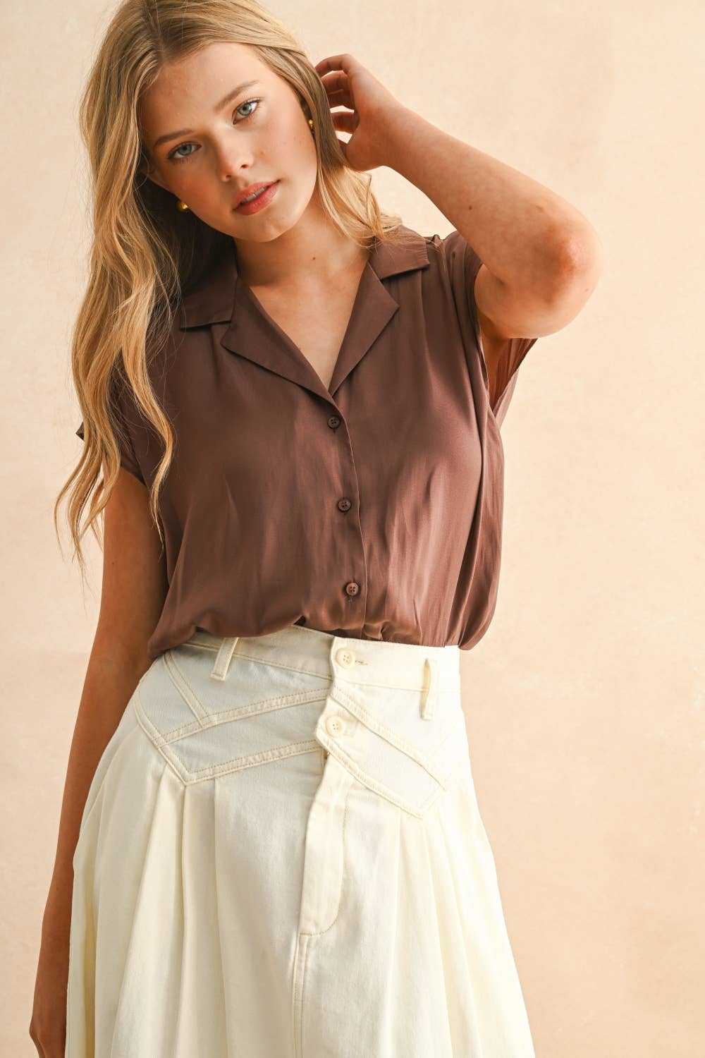 Button Down Cap Sleeve Shirt: Rose Brown