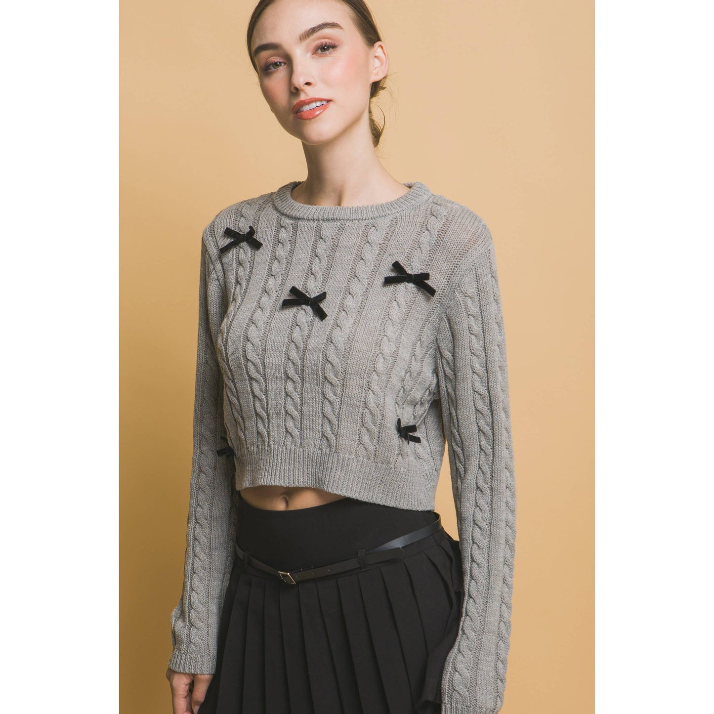 Cropped Sweater w/Bows - Light Grey & Black